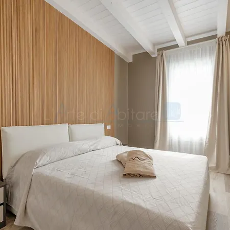 Apartment Wave Island Gold G8 *